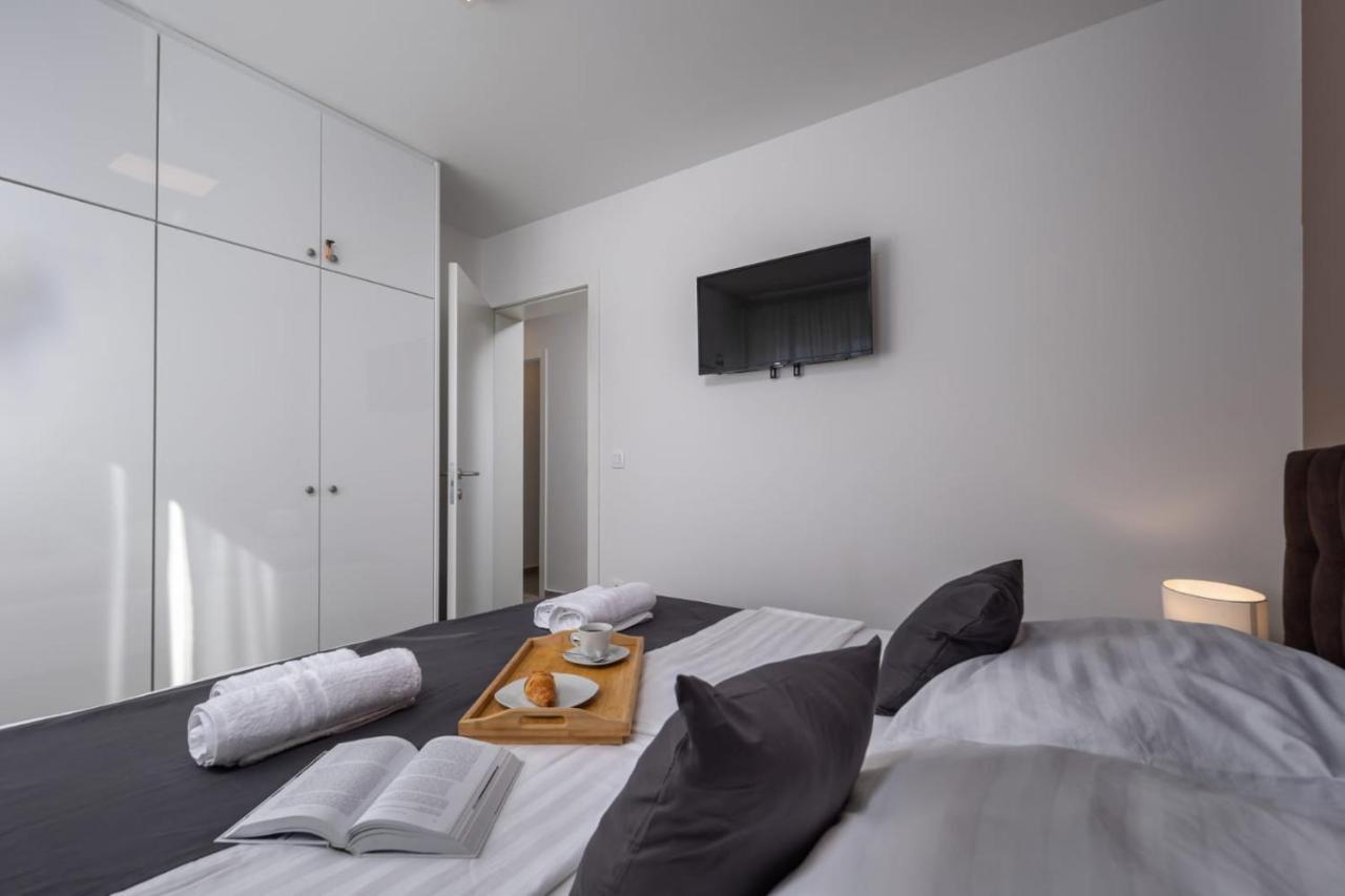 Apartments Cesare Nin Eksteriør billede